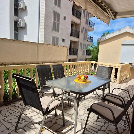 Mali Milocer Bay Accommodation سفيتي ستيفان المظهر الخارجي الصورة