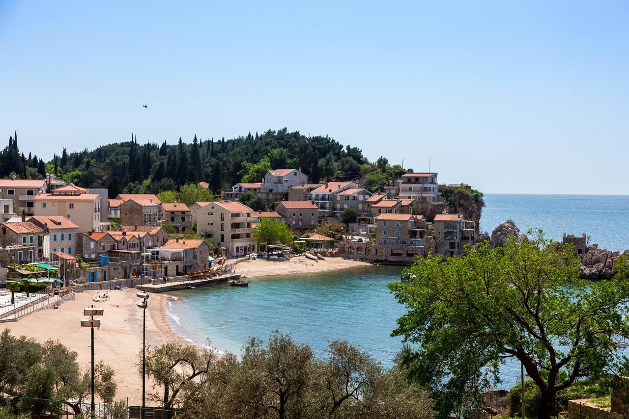 Mali Milocer Bay Accommodation سفيتي ستيفان المظهر الخارجي الصورة