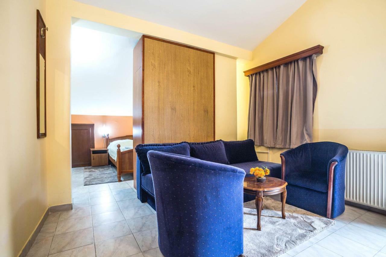 Mali Milocer Bay Accommodation سفيتي ستيفان المظهر الخارجي الصورة